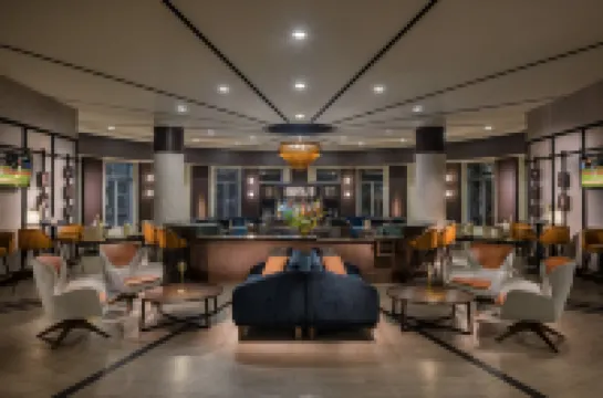 คราวน์ พลาซ่า คลีฟแลนด์ แอท เพลย์เฮาส์ สแควร์ บาย IHG โรงแรมในคลีฟแลนด์