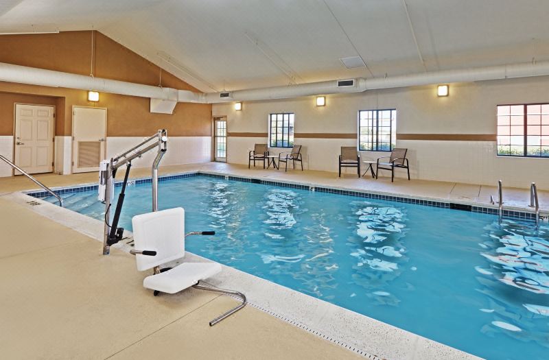 Staybridge Suites Chicago -- Glenview by IHG photo 2