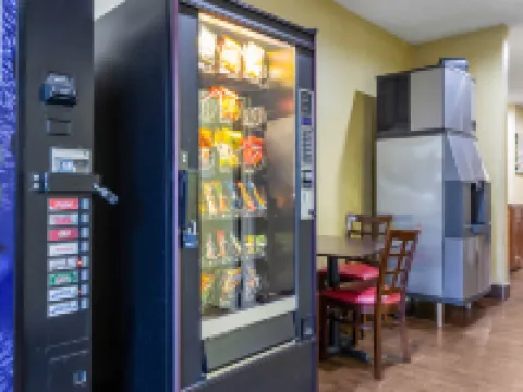 Red Roof Inn Georgetown, IN – Louisville West Hotels in Floyd County