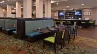 Holiday Inn & Suites EDMONTON ARPT - CONFERENCE CTR by IHG - Breakfast