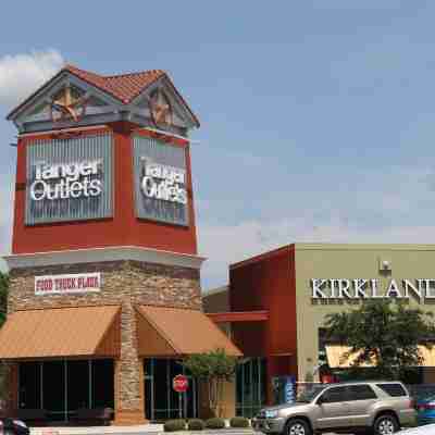 Holiday Inn Express & Suites NEW BRAUNFELS by IHG Hotel Exterior