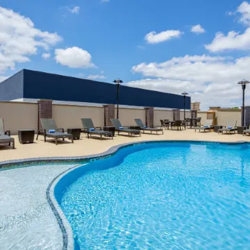 Holiday Inn Express & Suites LUBBOCK CENTRAL - UNIV AREA by IHG