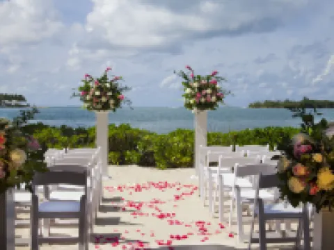 เพียร์ เฮาส์ รีสอร์ทแอนด์สปา โรงแรมในคีย์เวสต์