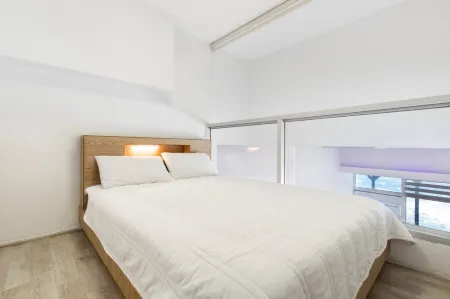 Yeongdeok Searest Pool Villa Отели рядом со станцией Jangsa Station