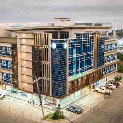 Figtree Hotel Hotel Exterior