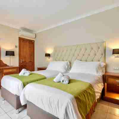 Villa Stephanotis 3 Bedroom with Private Pool Rooms