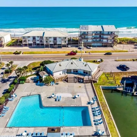 Best Views on the Island! Ocean, Waterfront, Boat Dock, Elevator, Pool, Fish!