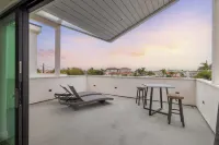 @ Marbella Lane - Luxi 4BR Haven w/ Skyscape Views