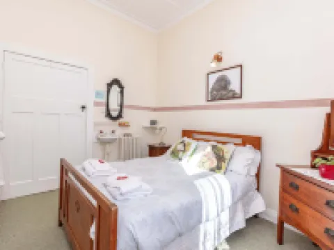 Braemar House B&B and YHA Hostel Hotels in Whanganui
