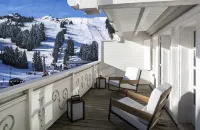 White 1921 Courchevel - Mountain view