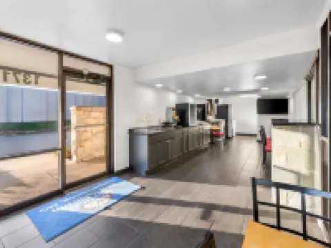 Americas Best Value Inn Kansas City East/Independence Hotels in Independence