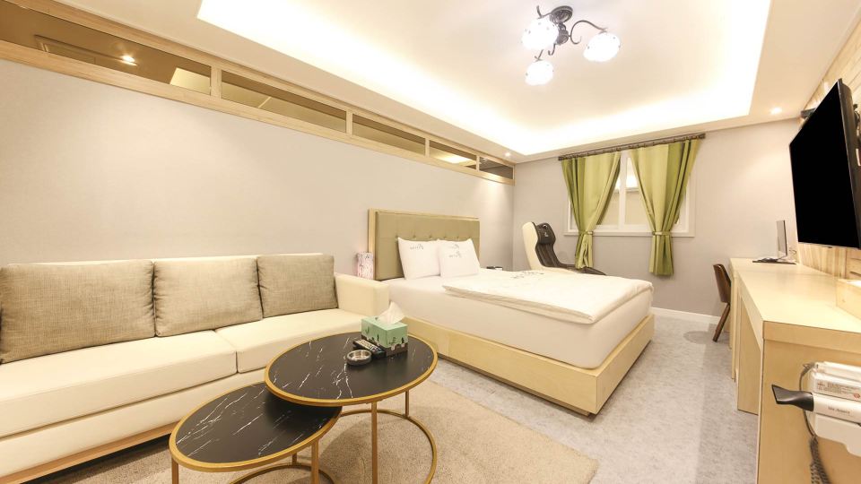 Yeongcheon Jeong Yang Hotel