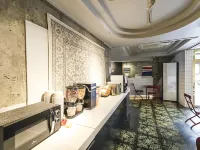 Daejeon Yuseong Jawoori Hotels near Noeun Station