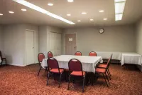 Quality Inn and Suites St Charles -West Chicago Hotels in Saint Charles