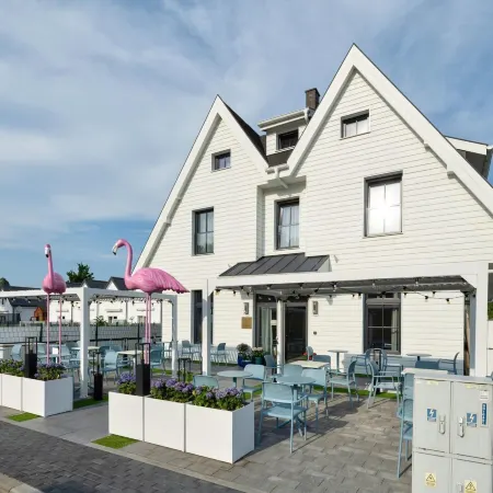 Luxury Holiday Rooms, Close to the sea
