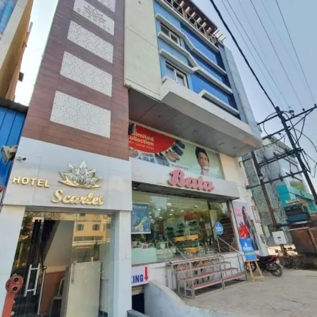 Hotel Scarlet