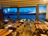 Bak cafe& pansiyon - Bed and Breakfasts