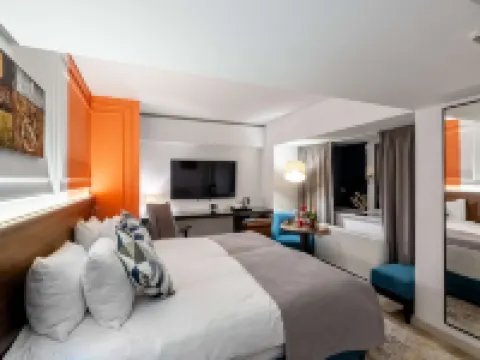 Bucharest Unirii Square - Handwritten Collection