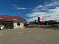 Big 12 Motel Broken Bow NE