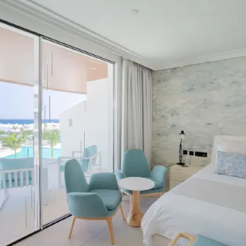Hotel Lava Beach