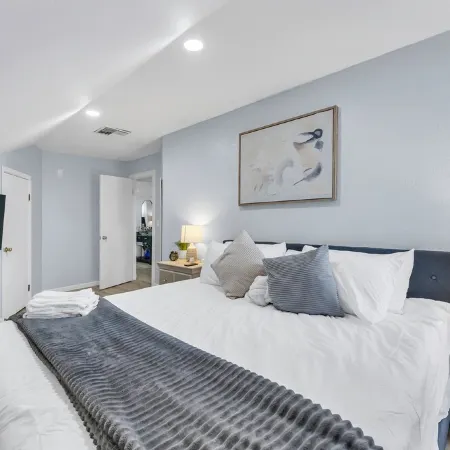 Charming 4-bedroom house in lovely Sparks