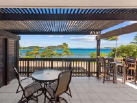 Caribbean Jewel-Newly Furnished C209