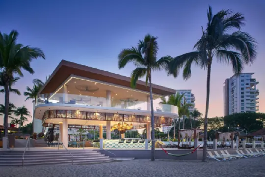Marriott Puerto Vallarta Resort & Spa