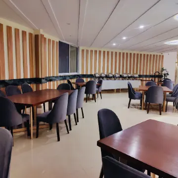 Pinemont Hotel