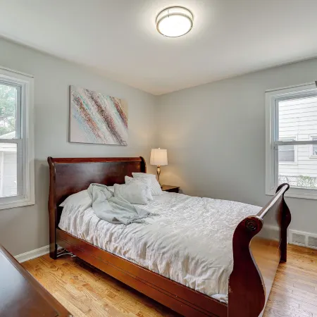 Pet-Friendly Southfield House w/ Ping-Pong Table!