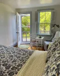 Sea Breeze Inn - balcony