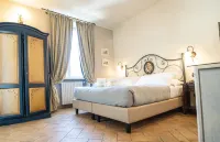 LC Boutique Hotel - Bed and Breakfasts