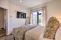 Hot Tub and Balcony Riverfront Silverthorne Condo! - 3-Star