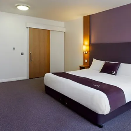 Premier Inn Salisbury South Milford