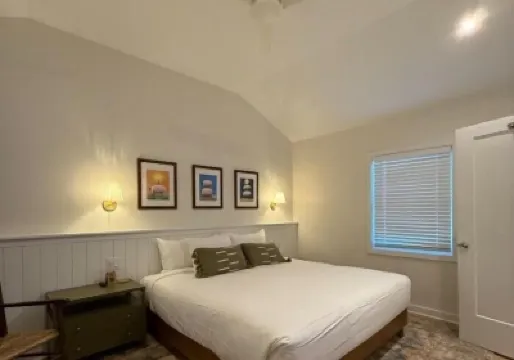 Rochambeau Roadside Inn Hotels in 