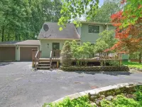 A Family Woodland Retreat Hotels in Penn Forest Township