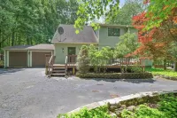 A Family Woodland Retreat