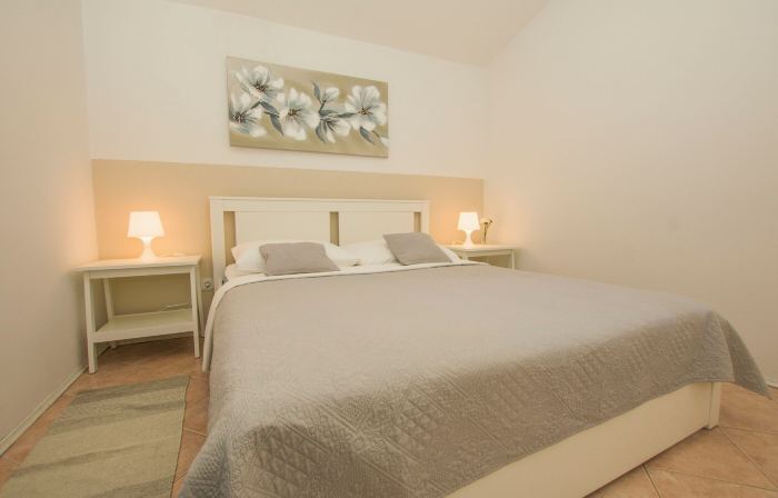 Apartments Josip