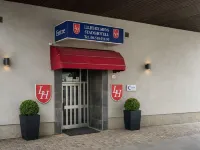 Liljeholmens Stadshotell Hotels near Vinterviken garden