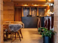 Le Mallet, Courmayeur, Alpine Homesuite Hotels near Tzaly