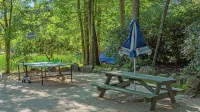 Crestline Retreat by Avantstay Luxury Mountain Condo Hot Tub + Game Room Steps to Big Boulder - Wifi