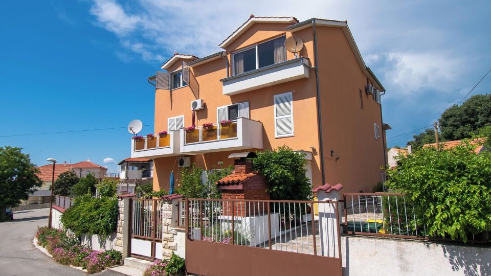 Apartments Cace