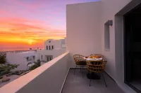 Kudos Suites Firostefani - vue mer