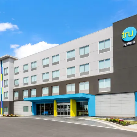 Tru by Hilton Augusta Washington Road
