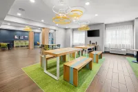 Spark by Hilton Stillwater - 3 estrellas