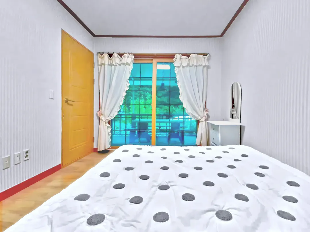 Jecheon Lake View Pension - Gumi-si