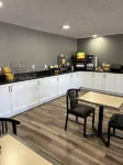 Days Inn by Wyndham Sturgis - breakfast