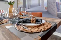 Modern 2Br Pool, Gym Pet-Friendly #12 - Homestays