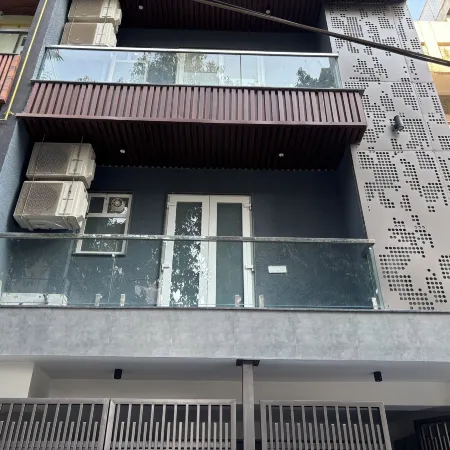 Fortune Home Service Apartment 3Bhk J150