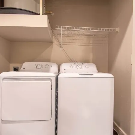 Boulevard Stays - Spring Creek