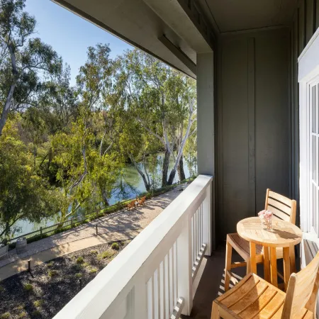 River Terrace Inn
